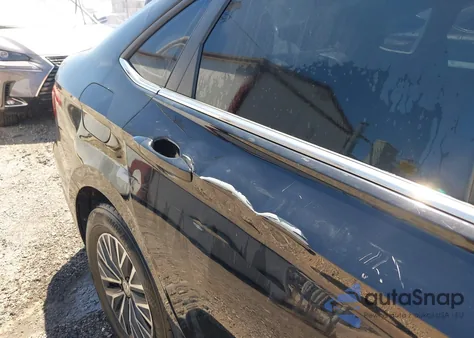 2019 Volkswagen Jetta 1.4T R-Line/1.4T S/1.4T Se из США, поврежденный, VIN 3VWCB7BU1KM138627